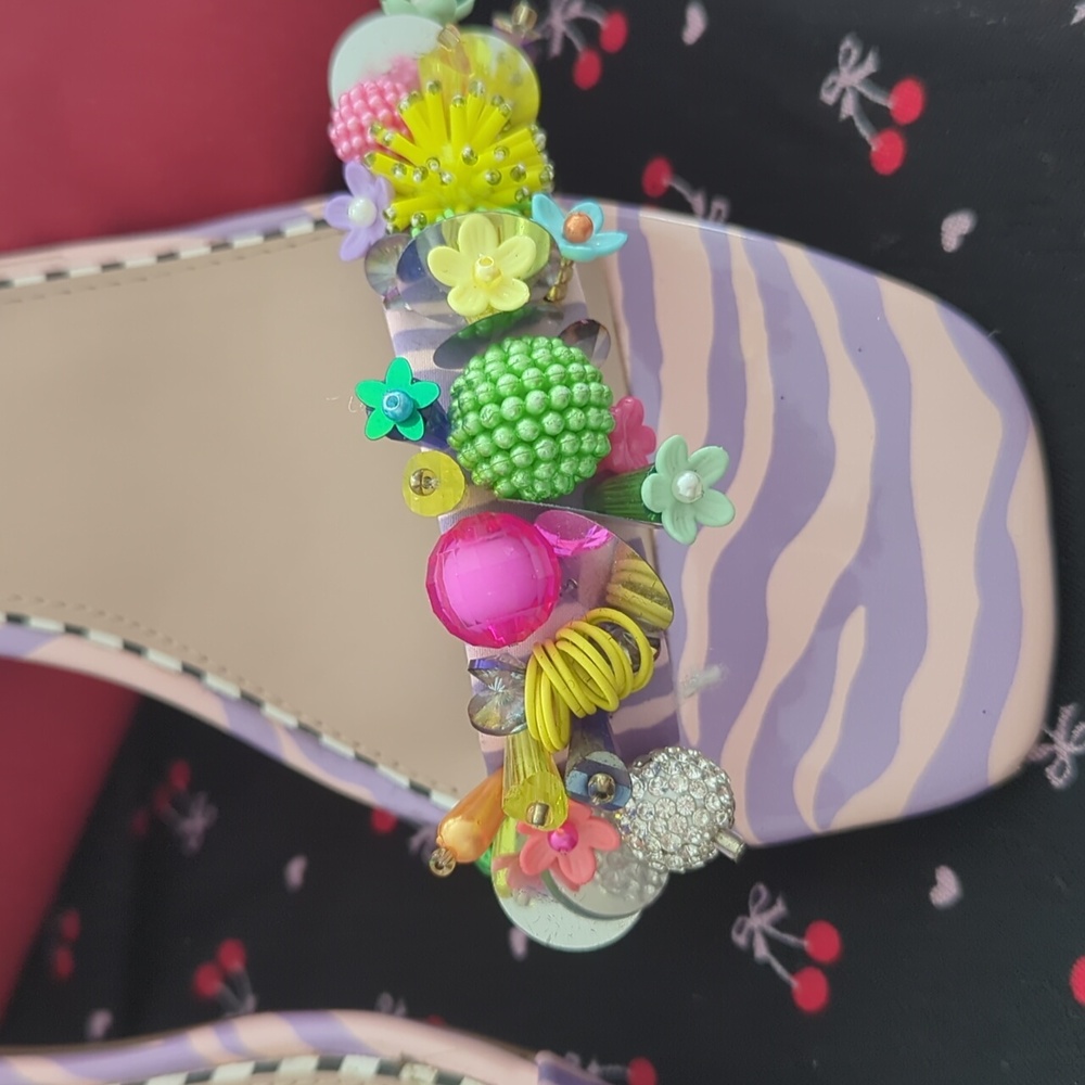 Betsey Johnson Beaded Sparkly Ankle Strap Heels Size 10 - Picture 11 of 12